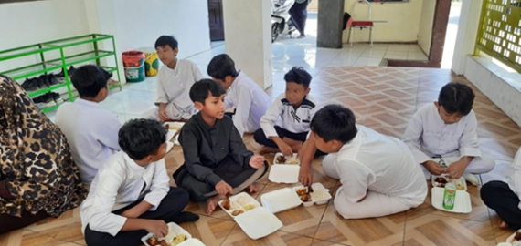 Makan Bersama
